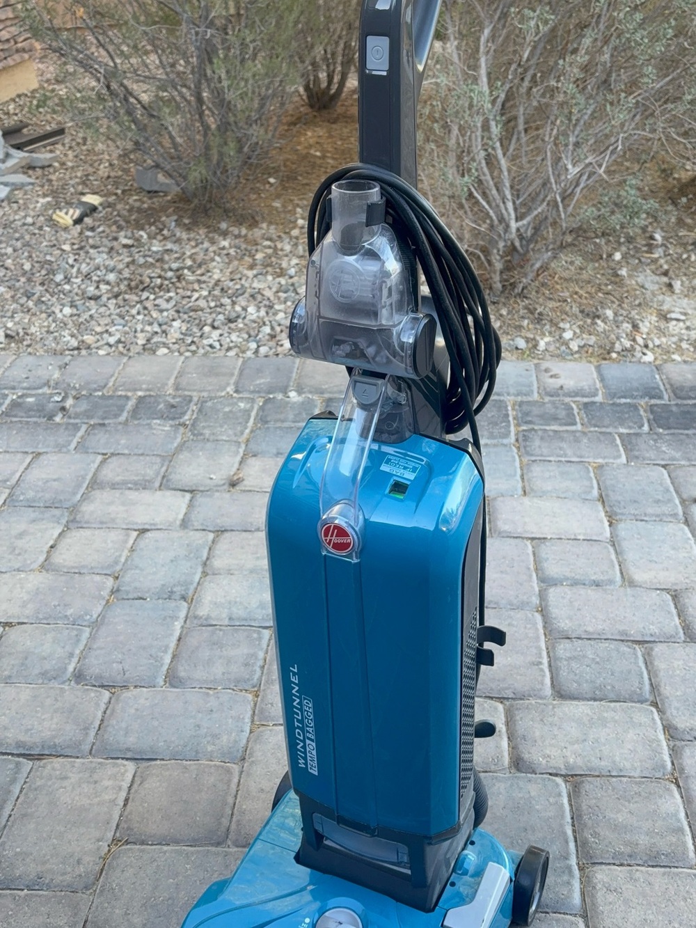 WindTunnel Upright Vacuum Cleaner - Teal